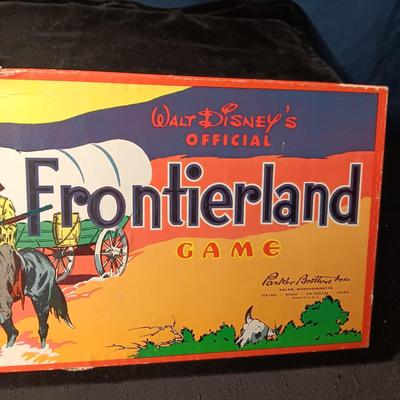 WALT DISNEY'S OFFICIAL FRONTIERLAND GAME WITH METAL PLAY PIECES
