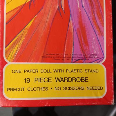 1979 BARBIE PAPER DOLLS AND UNUSED ROYAL WEDDING, SLEEPING BEAUTY AND INDIAN GIRL AND BOY PAPER DOLLS