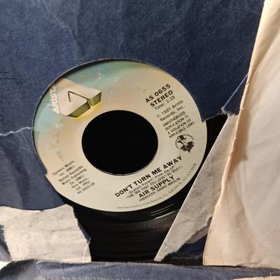 STYX, BEE GEES, AIR SUPPLY AND MORE MUSIC ON 45'S