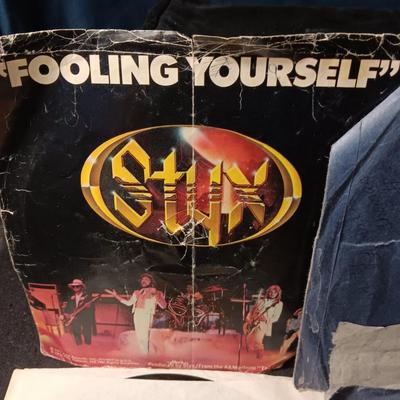 STYX, BEE GEES, AIR SUPPLY AND MORE MUSIC ON 45'S