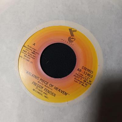 STYX, BEE GEES, AIR SUPPLY AND MORE MUSIC ON 45'S