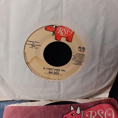 STYX, BEE GEES, AIR SUPPLY AND MORE MUSIC ON 45'S