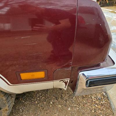 1976 Oldsmobile cutlass 442 - 20370.5 miles on the odometer