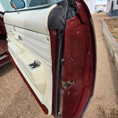 1976 Oldsmobile cutlass 442 - 20370.5 miles on the odometer