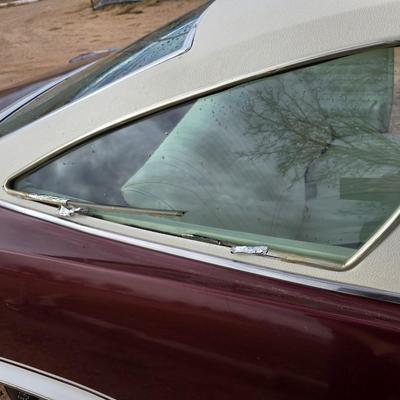 1976 Oldsmobile cutlass 442 - 20370.5 miles on the odometer