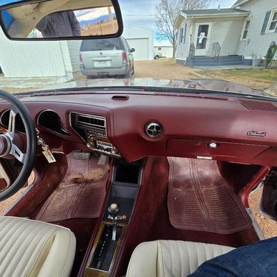 1976 Oldsmobile cutlass 442 - 20370.5 miles on the odometer