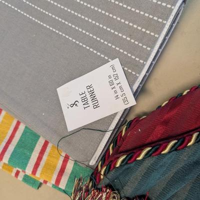 Assortment Of Table Linens