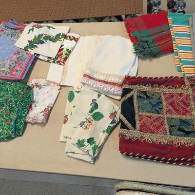 Assortment Of Table Linens