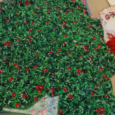 Assortment Of Table Linens