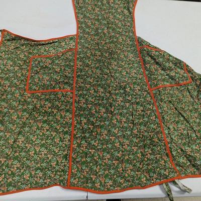 Vintage Aprons With Pockets
