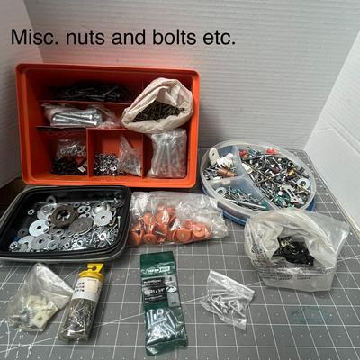 Sale Photo Thumbnail #165: Includes screws, washers, bolts, nuts. Various sizes and quantities packed.