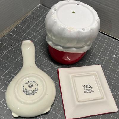 Sale Photo Thumbnail #404: Includes plate, head jar, lounging dish.