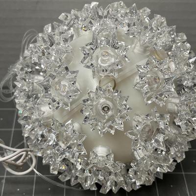 Sale Photo Thumbnail #534: 3 pc, white glow, hookable or separate.