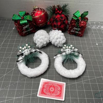 Sale Photo Thumbnail #626: 12 pc—wreaths, glitter boxes, ornaments, pom-poms, jingle bells, ribbon star.