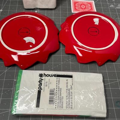 Sale Photo Thumbnail #646: Red Crate & Barrel plates and 2 white “party house” napkins.