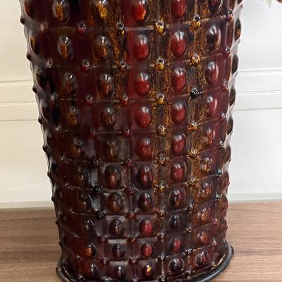 Sale Photo Thumbnail #669: Branches, pine needles, cones, reddish florals.