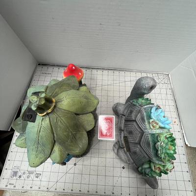 Sale Photo Thumbnail #830: Includes frog, turtle, solar-powered, colorful, whimsical outdoor decor.