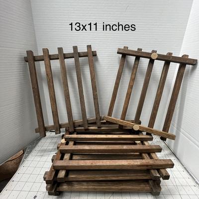 Sale Photo Thumbnail #834: Sizes - Organizar 13.5x11x5, Rack 15.5x7x8, Trivets 13x11