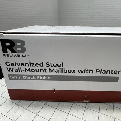 Sale Photo Thumbnail #844: Includes top access, black finish, 19.1x7.2x5.2 dimensions.