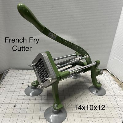 Sale Photo Thumbnail #868: Includes suction cups, metal grid, long handle, 14x10x12 size.