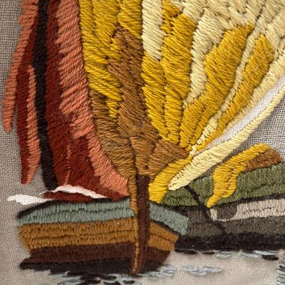 Sale Photo Thumbnail #880: Features sailboat, red roofs, green shutters, fringe, fabric loops.