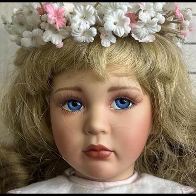 Sale Photo Thumbnail #941: Includes 16" and 24" Dolls, fruit basket, rose garland, bubble wrap, boxed presentation.