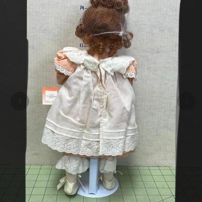 Sale Photo Thumbnail #939: Includes 16" and 24" Dolls, fruit basket, rose garland, bubble wrap, boxed presentation.