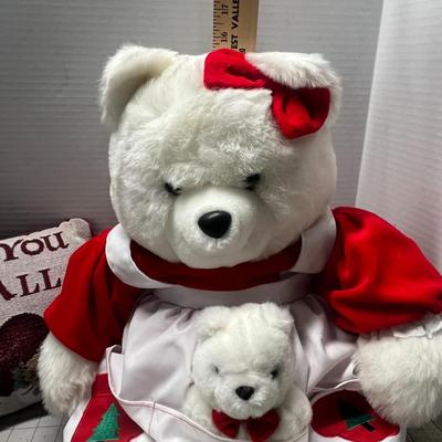 Sale Photo Thumbnail #957: Includes two bears, red bows, embroidered pillow, love-themed decor.