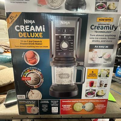 Sale Photo Thumbnail #25: Makes ice cream, sorbet, smoothies, drinks, includes 3 pints.