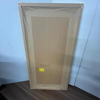 Sale Photo Thumbnail #986: Elegant gold frame, layered trim, indoor use, reflective accent piece.