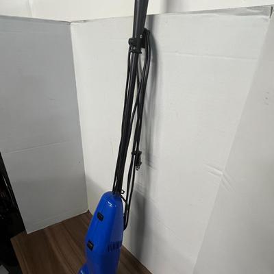 Sale Photo Thumbnail #998: Blue body, 2.0 amp, 120V, household use, model 161.