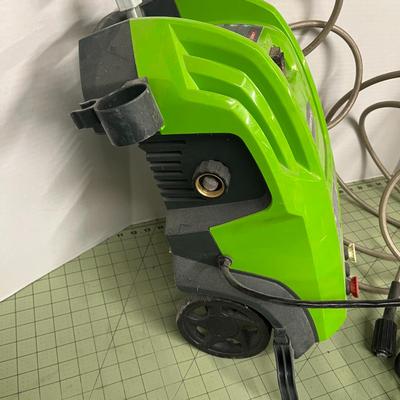 Sale Photo Thumbnail #54: Includes hose, wand, manual, 1.3 GPM output.