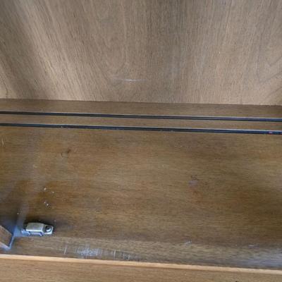 Beautiful MCM Mid-century Modern Drexel Eastrend hutch or China cabinet