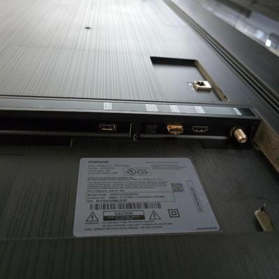 Samsung 70" Class TU700D 4K Crystal UHD HDR Smart TV with remote