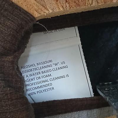 La-Z-Boy Lazyboy recliner with remote controlled recline, heat & massage