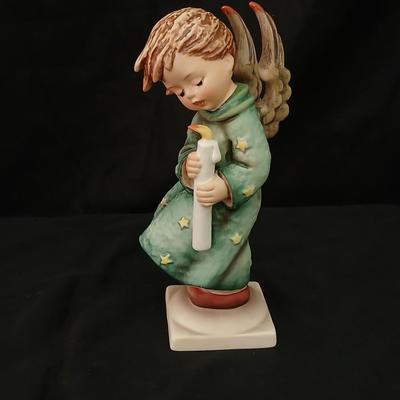 M.I. Hummel Heavenly Angel No Box 6" Figurine