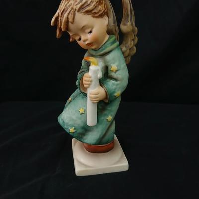 M.I. Hummel Heavenly Angel No Box 6" Figurine
