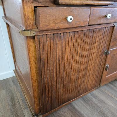 1920'S antique oak Hoosier cabinet