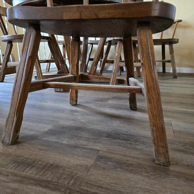 Vintage A. Brandt Ranch Oak Dining room table with 6 chairs and two leaves
