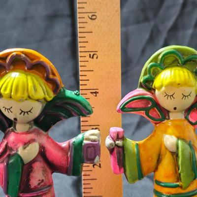 Dickson MCM caroling Christmas angels