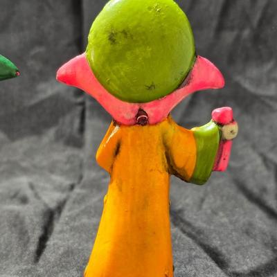 Dickson MCM caroling Christmas angels