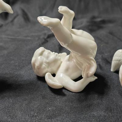 Vintage Fitz & Floyd (FF) tumbling cherubs