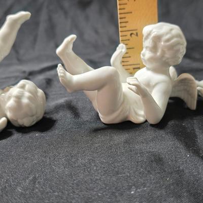 Vintage Fitz & Floyd (FF) tumbling cherubs