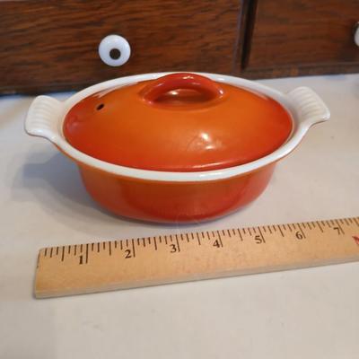 1950s Flame Cocotte Single Small Lidded Oval Pot 2 Cups Vintage Descoware Belgium Cast Iron Enameled French Cookware