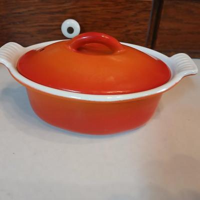 1950s Flame Cocotte Single Small Lidded Oval Pot 2 Cups Vintage Descoware Belgium Cast Iron Enameled French Cookware