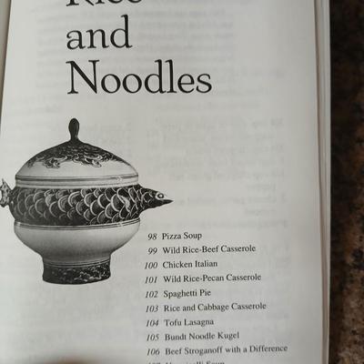 Vintage FEY Studio Art Pottery lidded casserole dish - Out of Platteville, Colorado comes with a Soups, stews, and casseroles book