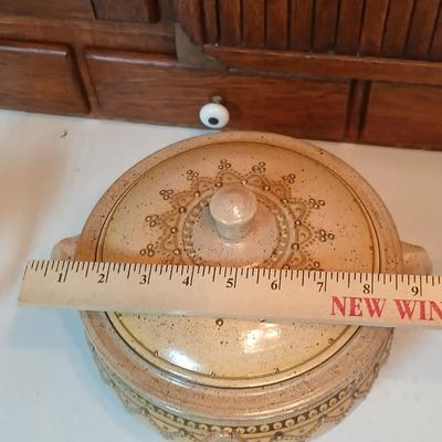 Vintage FEY Studio Art Pottery lidded casserole dish - Out of Platteville, Colorado comes with a Soups, stews, and casseroles book