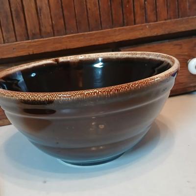 Set of three vintage- Nesting glazed brown stoneware drip edge bowls
