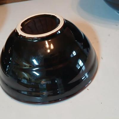 Set of three vintage- Nesting glazed brown stoneware drip edge bowls