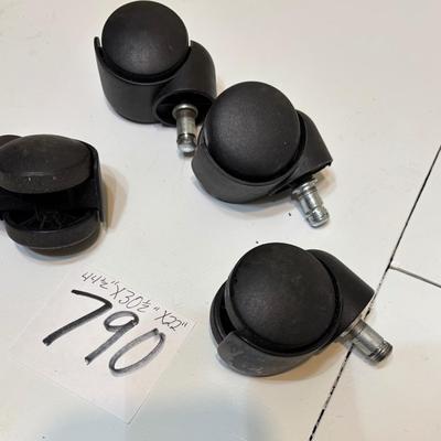 Sewing Machine Cabinet